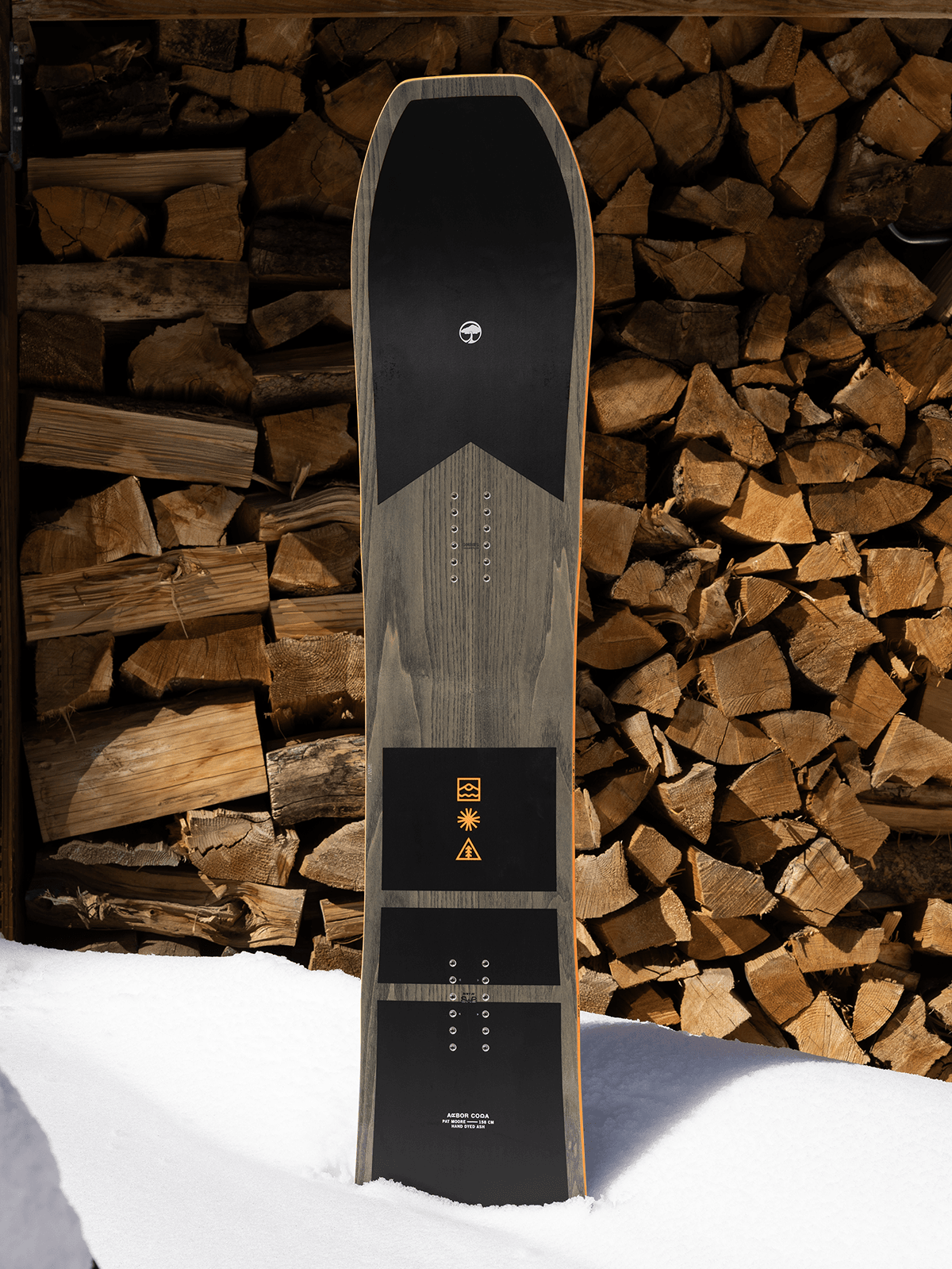Coda Snowboard 2026 - Suburban Ski and Bike
