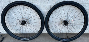 SX2 Gravel Wheelset - 700c Thru-Axle, 10-Speed HG