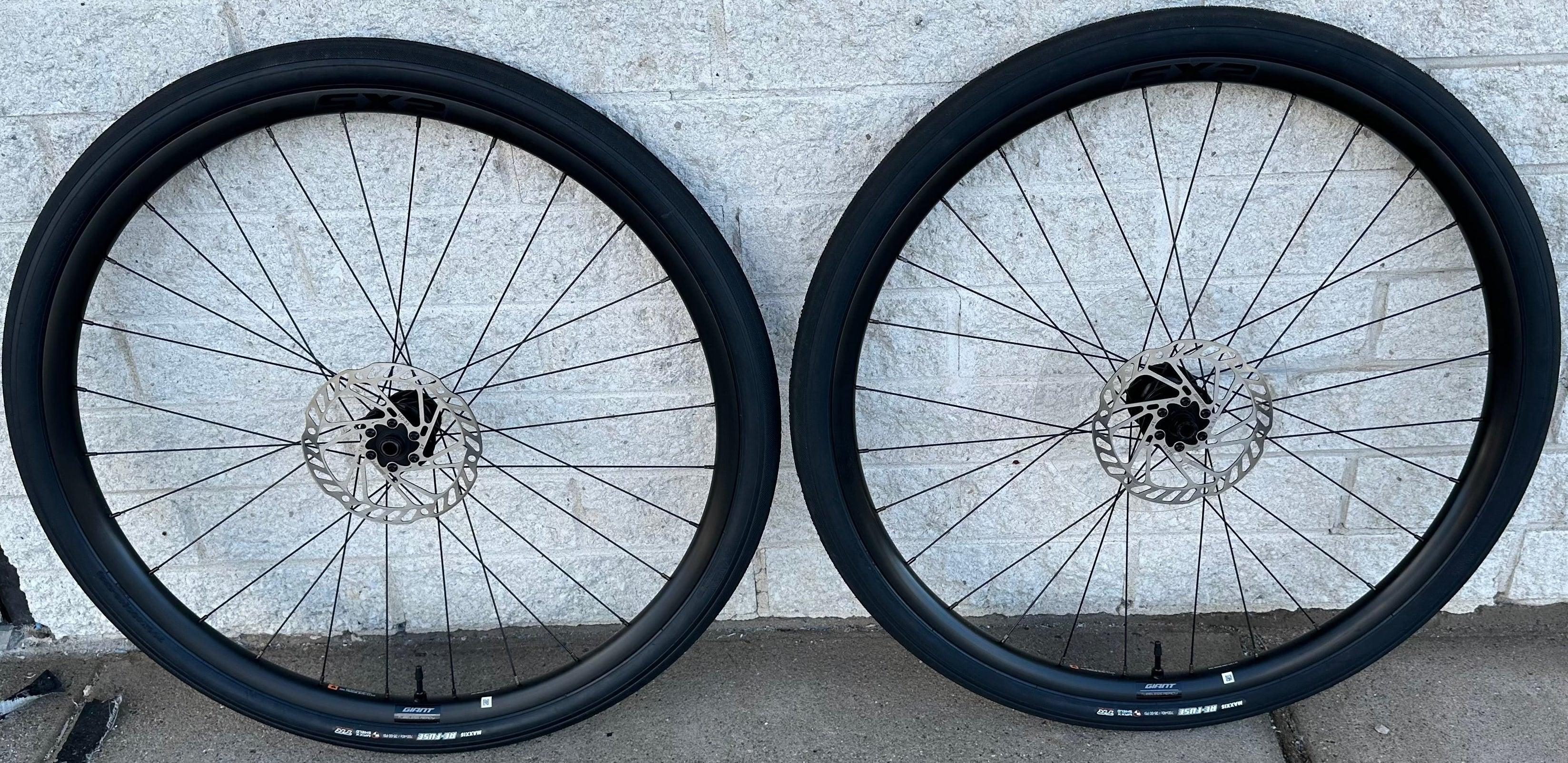 アルミホイール GIANT 700C SX2 Gravel Wheelset - 700c Thru-Axle, 10-Speed HG – Suburban Ski