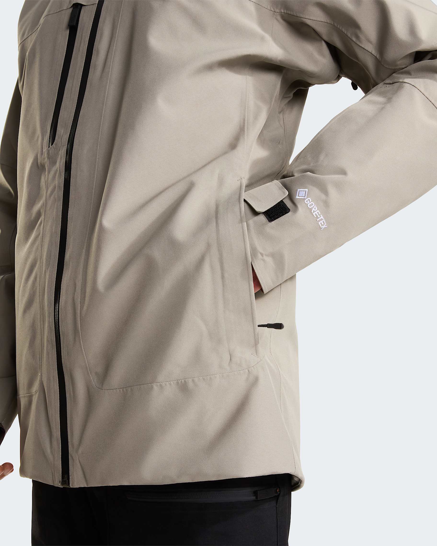 The North Face Men's GTX Dawnstrike Insulated Ski & Snowboard Jacket