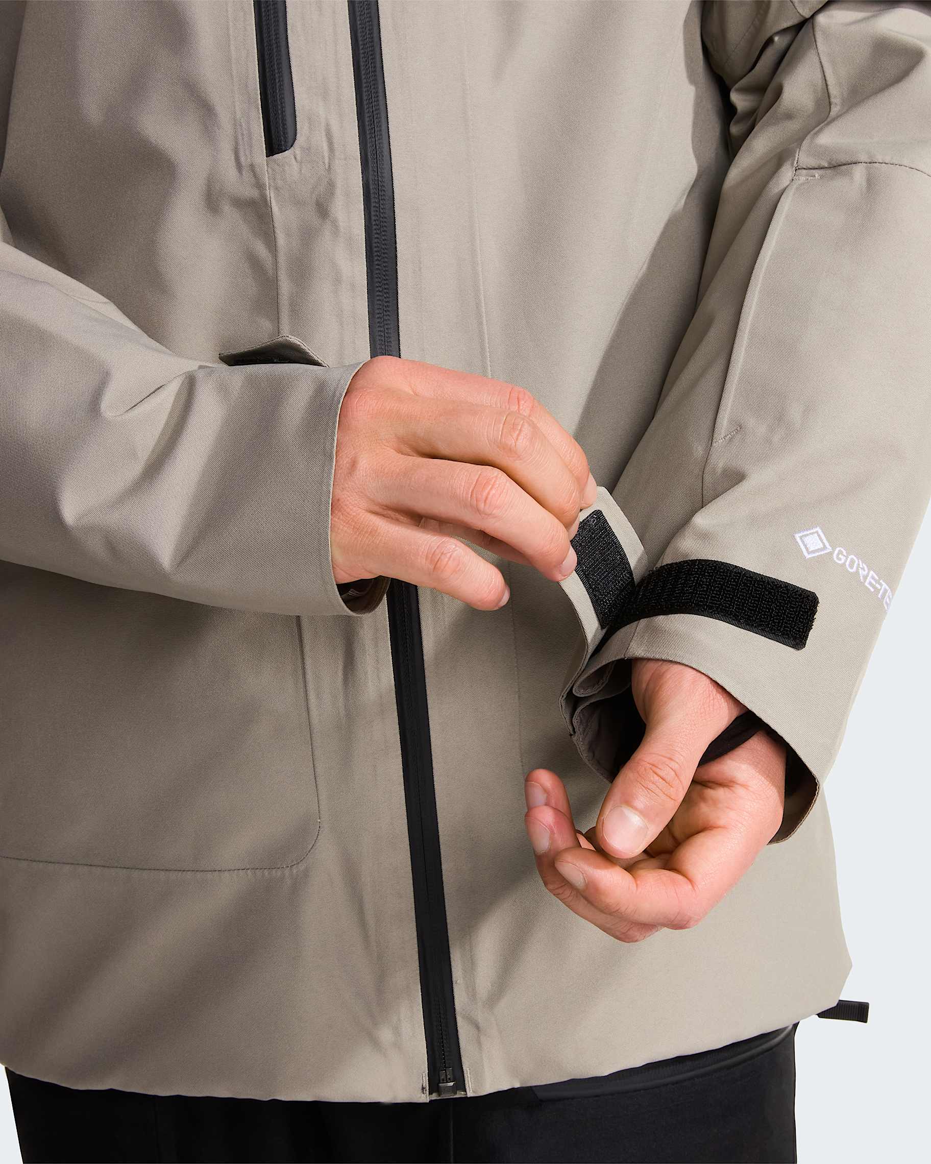 The North Face Men's GTX Dawnstrike Insulated Ski & Snowboard Jacket
