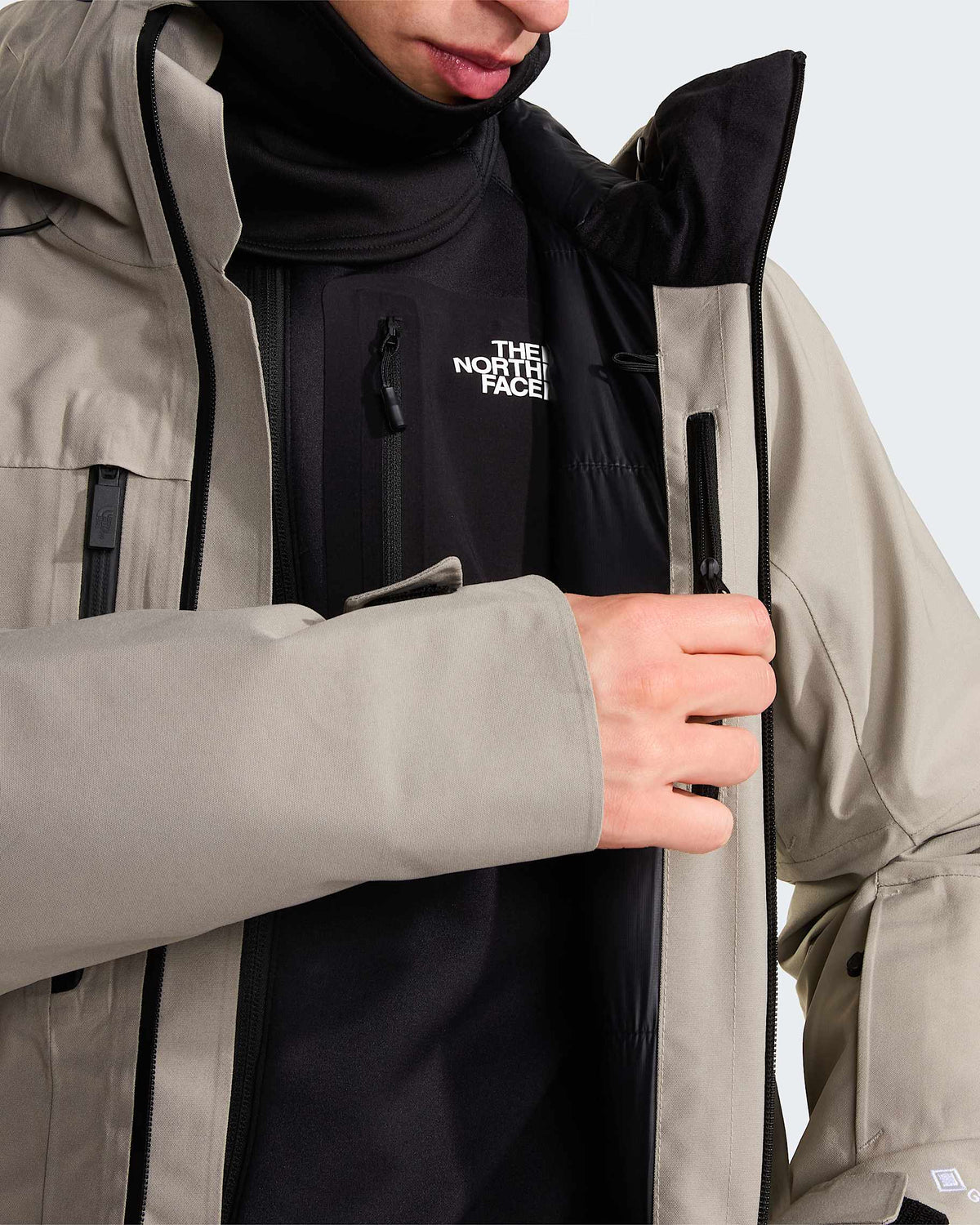The North Face Men's GTX Dawnstrike Insulated Ski & Snowboard Jacket