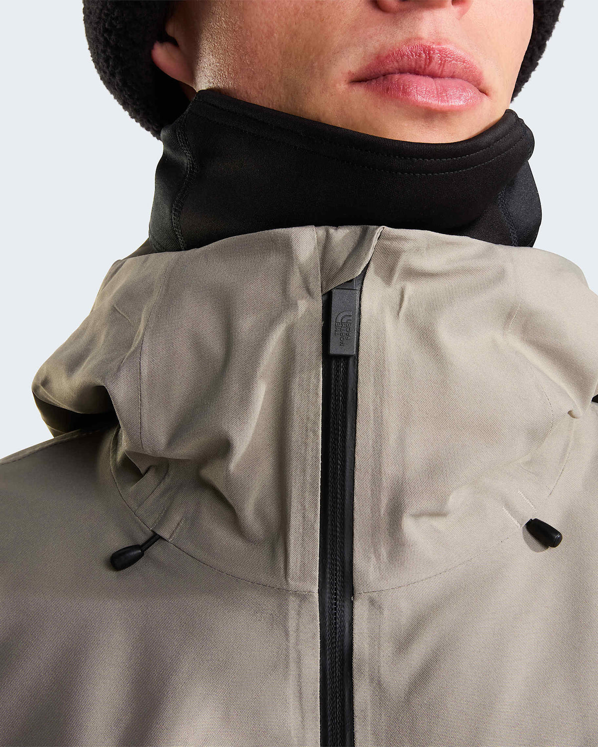 The North Face Men's GTX Dawnstrike Insulated Ski & Snowboard Jacket