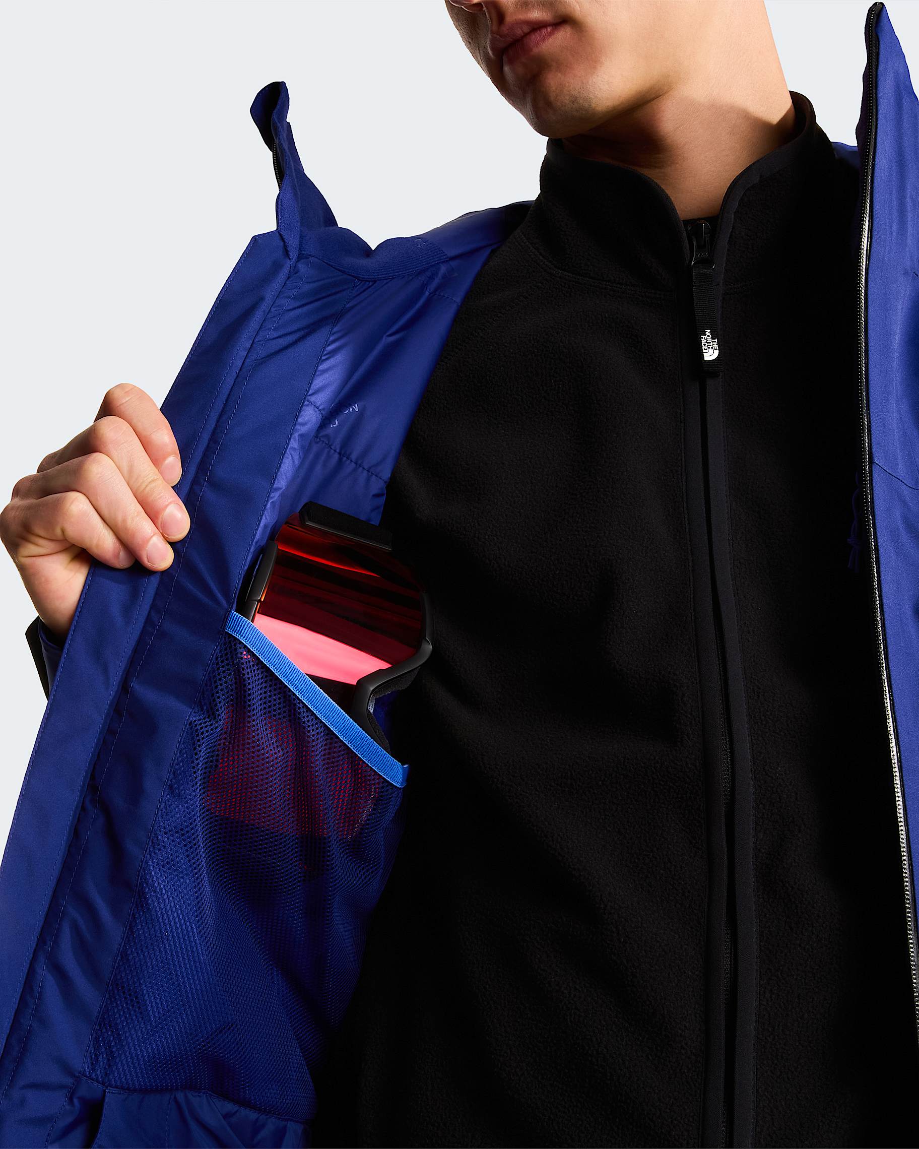 The North Face Men's Mount Bre Insulated Ski & Snowboard Jacket