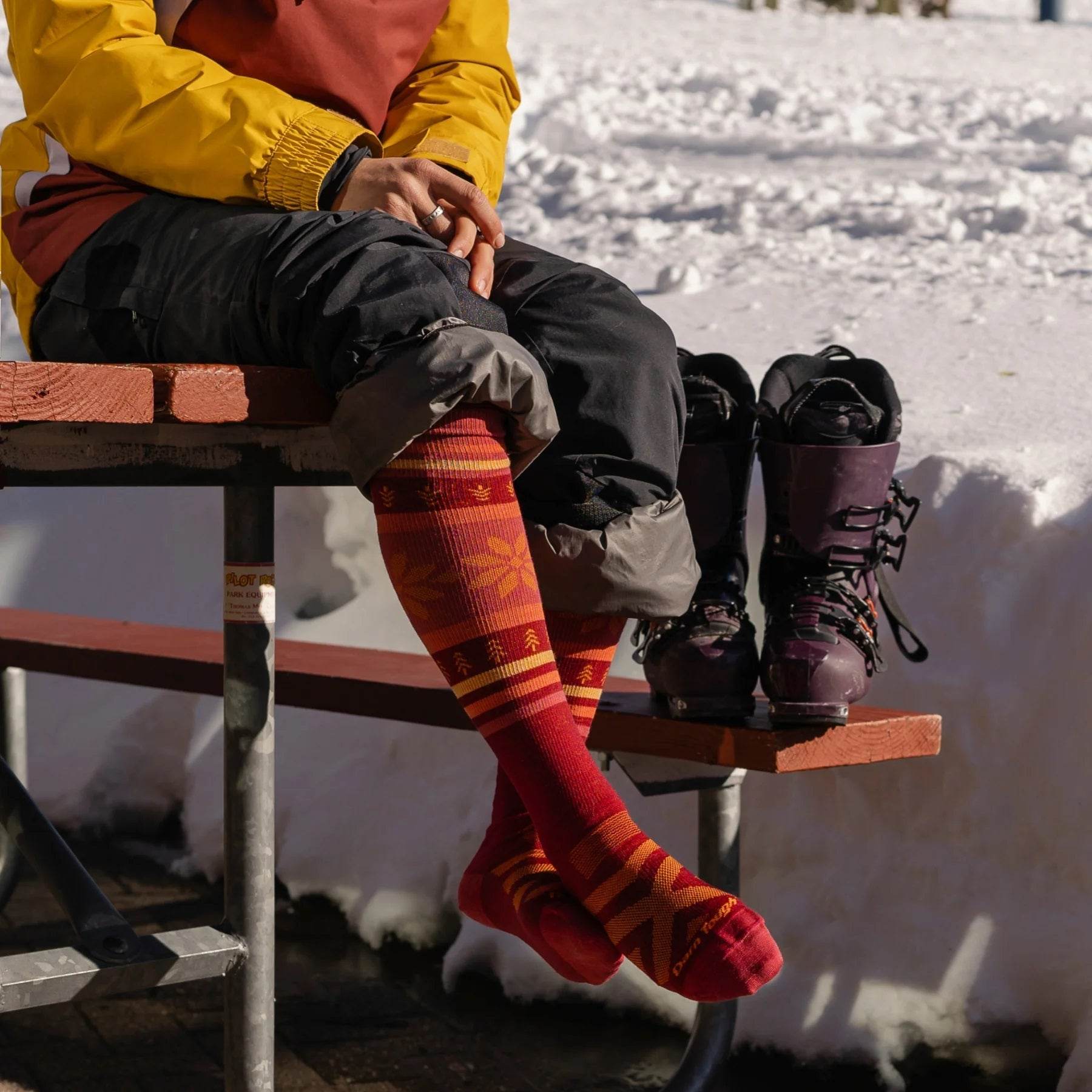 Women's Alpine Over-the-Calf Lightweight Ski & Snowboard Sock - Suburban Ski and Bike