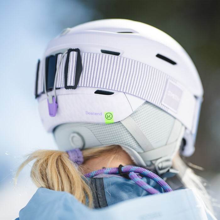 Descend MIPS Helmet - Suburban Ski and Bike