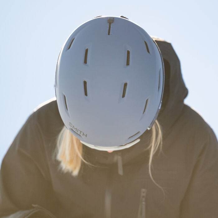 Descend MIPS Helmet - Suburban Ski and Bike