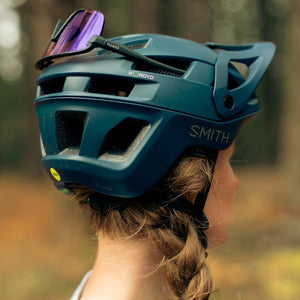 Engage MIPS Trail Helmet