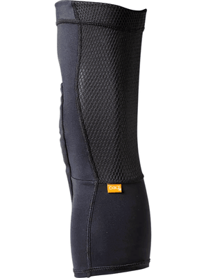 Enduro D30 Knee Guard - Suburban Ski and Bike