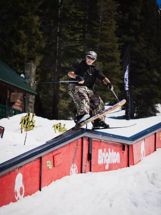 Tom Wallisch Pro 2026 - Suburban Ski and Bike