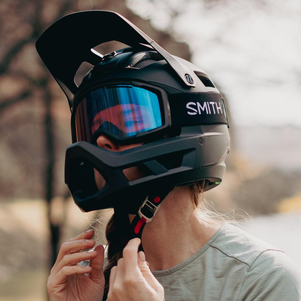 Mainline MIPS Helmet