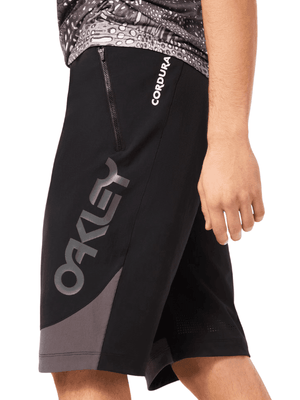 Maven Scrub Short - Suburban Ski and Bike