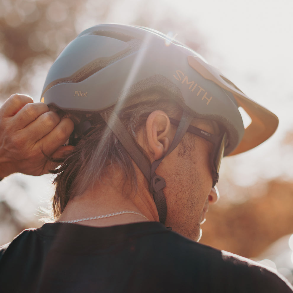 Pilot MIPS Trail Helmet