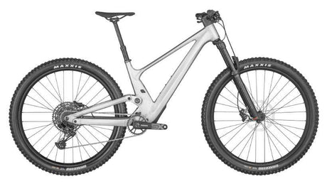 Genius 940 - Suburban Ski and Bike